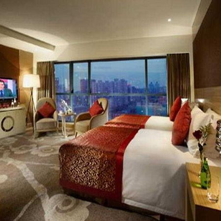 Regal Master Chengdu Exterior photo